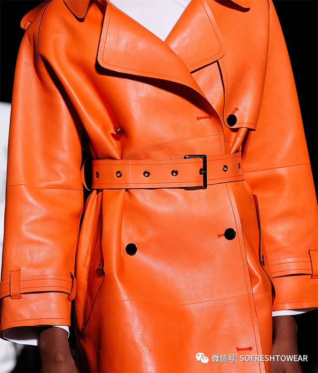 你喜欢穿的衣服是什么味道,你最喜欢穿什么颜色的衣服