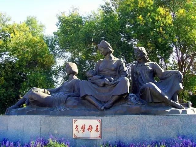 石河子秋季旅游攻略,石河子十一假期旅游推荐