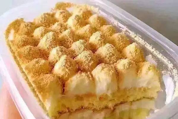 喜欢吃甜品的妹子、情侣们不用担心会发胖,网红爆款豆乳盒子比妖艳*货贱**好吃多了!