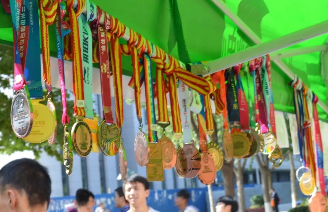 百团纳新宣传视频,百团纳新采访视频