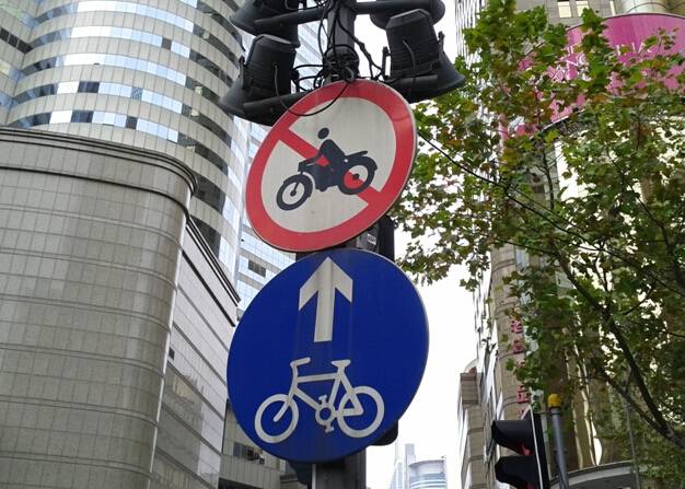 超治愈！数学系大叔用扑克牌画出有趣又暖心的漫画，脑洞折服了整个朋友圈！