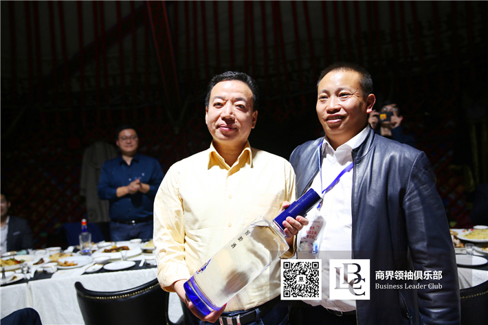 拜访新疆野马集团,参观新疆野马集团