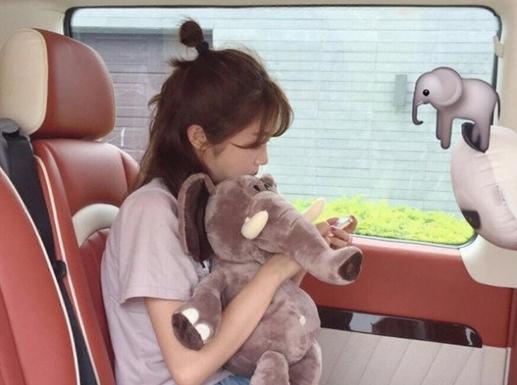 披肩发发型扎法教程,披肩发发型简单扎法视频教程