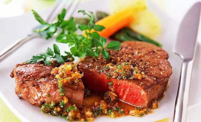 信阳迪欧咖啡周年庆！不能错过的重磅福利：免费请大家吃牛排了……