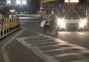 迟到5分钟，哭了半小时……天冷了，心不能寒