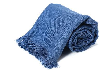 羊毛围巾和羊绒围巾哪个好,羊毛针织围巾怎么鉴别