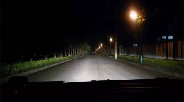 年检灯光不过怎么处理,灯光不够亮年审过不了