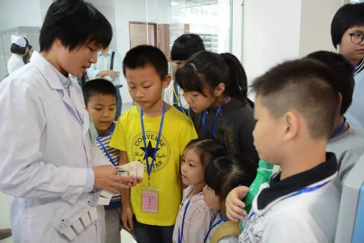 地方动态｜小朋友走进惠州市中医院感受中医药文化