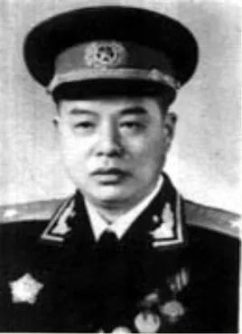 请记住这美好的时光,请记住这些闪亮的名字