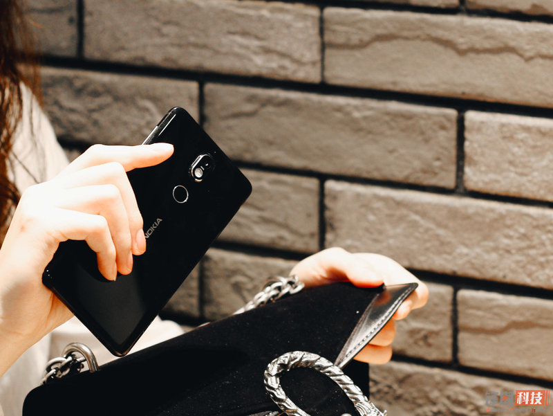 蔡司加强版和星趣控,诺基亚nokia7评测视频