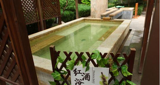 北京的青青牧场温泉在什么地方,北京洗浴温泉休闲会所排名前十