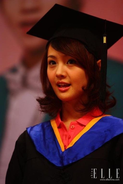 郑爽的演技是被她的黑眼圈耽误了吗？！90后的最大的肌肤危机就是它！