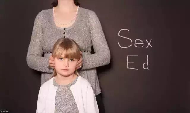 恋童癖离你的孩子并不远，请教会孩子远离恋童癖！