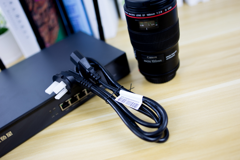 千兆飞鱼星路由器什么型号,飞鱼星百兆路由器