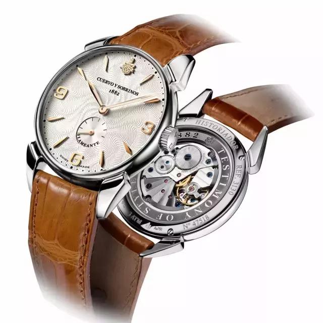 积家翻转系列背面刻字,积家翻转龙年