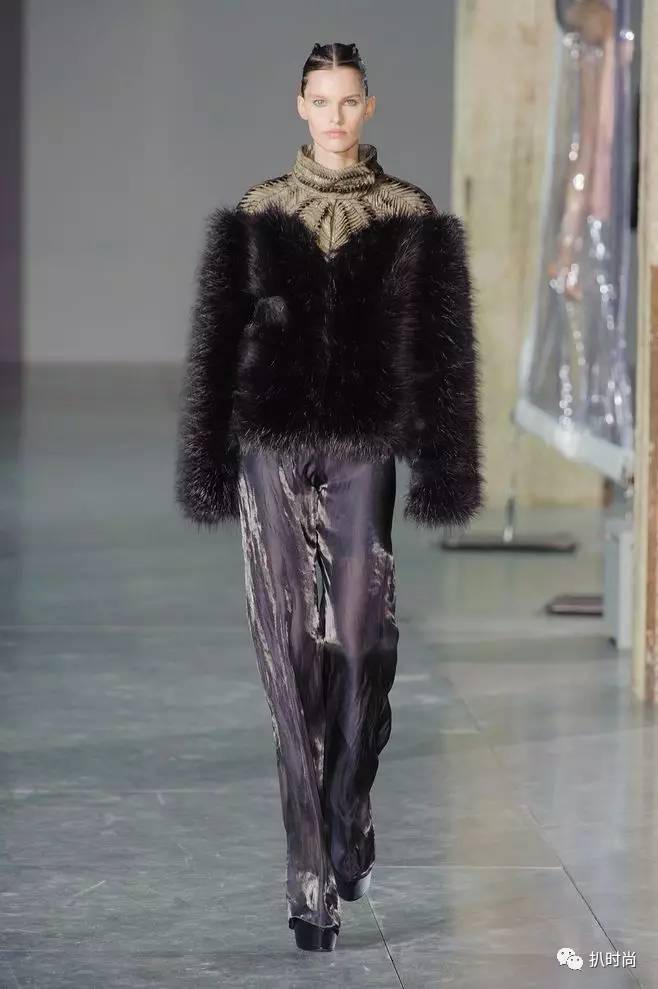 干货！你和设计大神之间，只差一个拼接