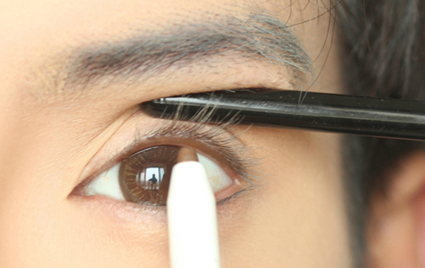 男生化妆教程,男生古装化妆教程