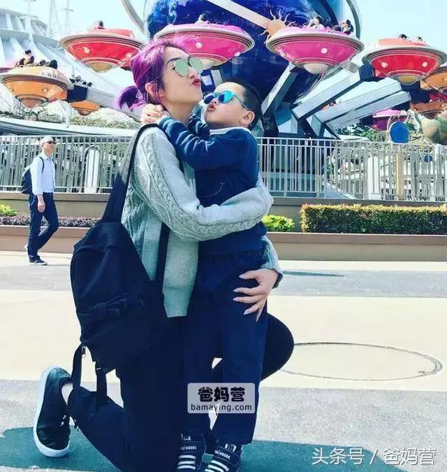 黄多多和李嫣谁有楷模,李嫣黄多多年收入