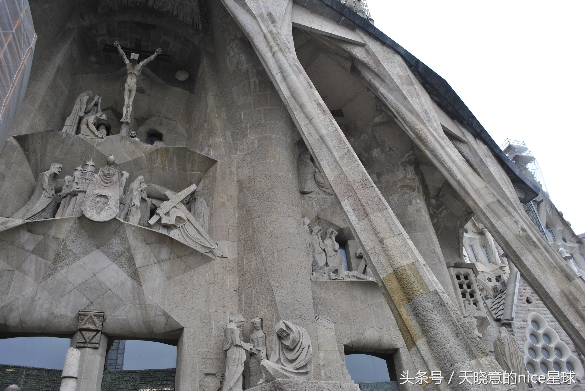 巴塞罗那旅游攻略两日游多少钱,巴塞罗那一日游必去景点