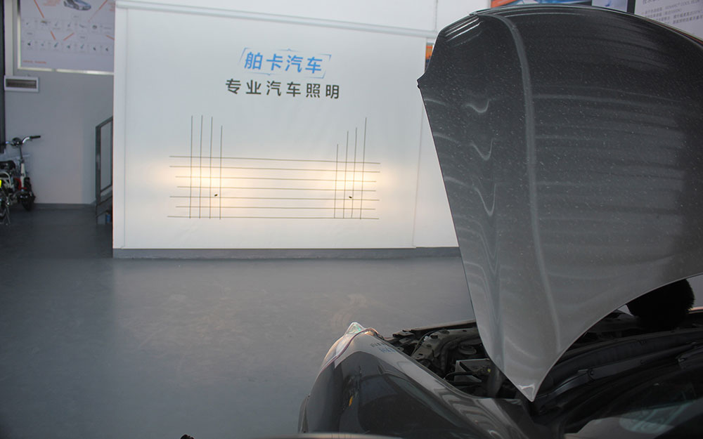 轩逸经典大灯怎么不太亮,轩逸经典大灯灯泡型号