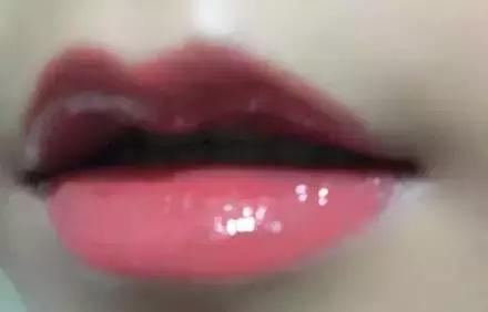 老外亲测100只口红,数万人亲测