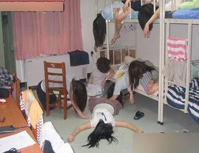 怀念读书生活的宿舍小*人贱**