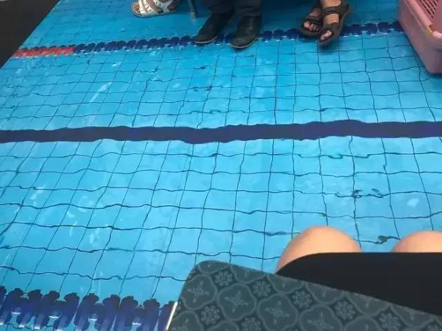 地铁站变泳池,地铁改造游泳池