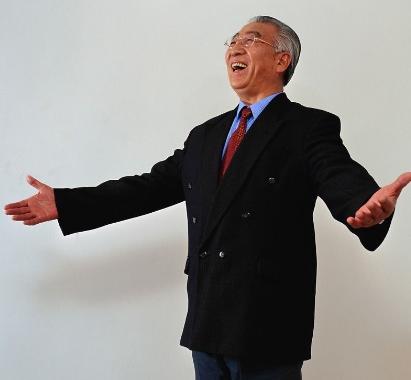 不自信的表现小动作多,不自信的行为有哪些