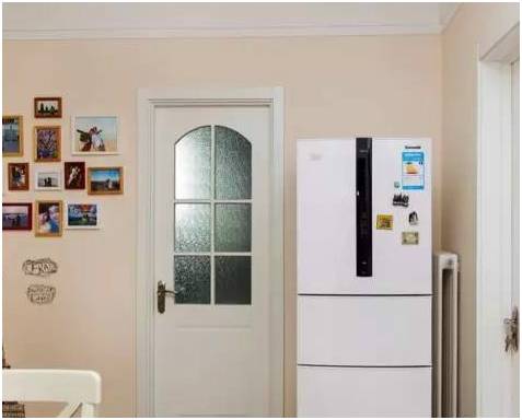 家用冰箱可以直接放在阳台吗,冰箱放阳台的最佳位置