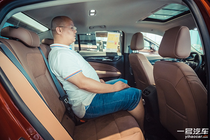 新君威深度试驾,新君威混动评测