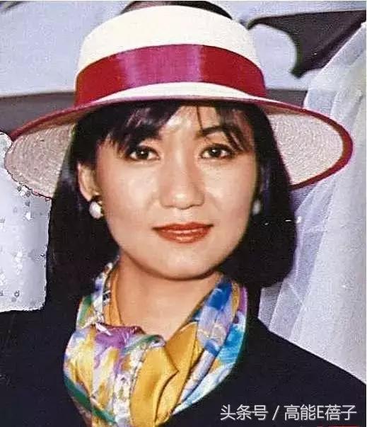 涔愭槗鐜叉浘鍔辩弽涓や汉璋佸彛纰戝ソ,涔愭槗鐜叉浘鍔辩弽tvb灞卞ご鏂囧寲