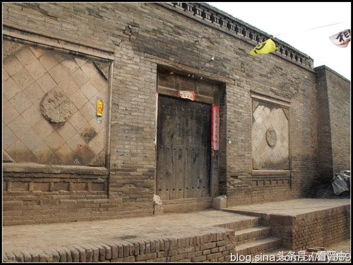 走在平遥古城的大街上,平遥的沿途风景