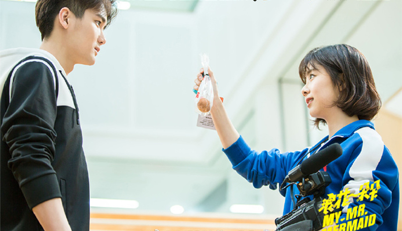 谭松韵熊梓淇浪花一朵朵微博,熊梓淇浪花一朵朵和谭松韵牵手