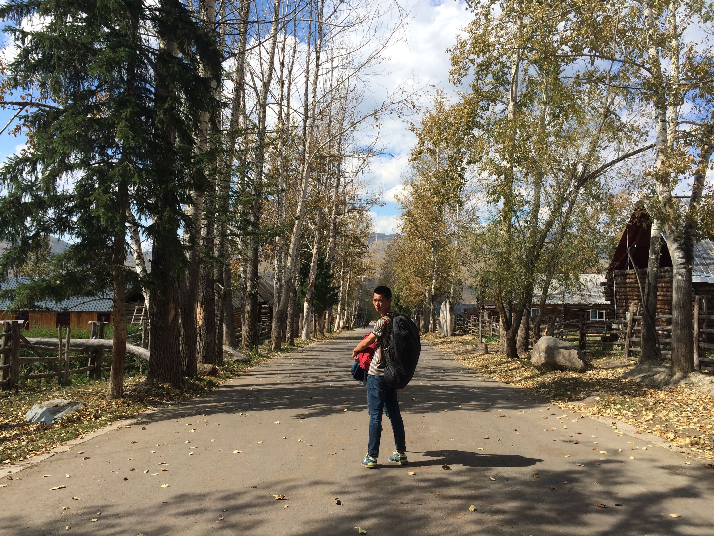 世界这么大歌曲原唱,世界这么大我们一起去看看