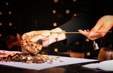 蛋白潜血总不降怎么回事,肾病有潜血是什么原因