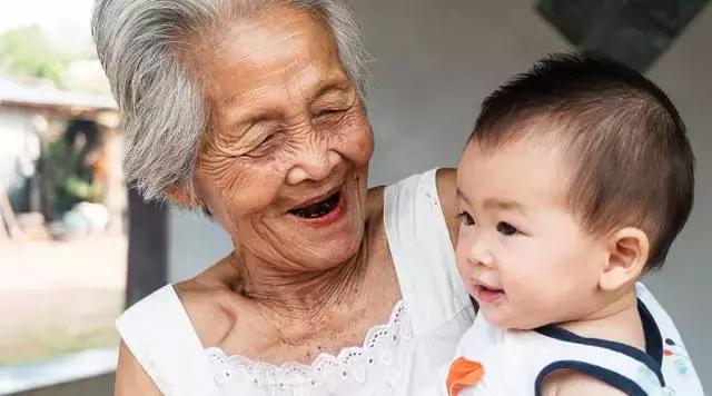 宝宝只要妈妈不要爷爷奶奶怎么办,宝宝不要妈妈只要奶奶的解决办法