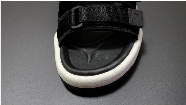 2020夏最火凉鞋,夏季凉鞋最流行这几款