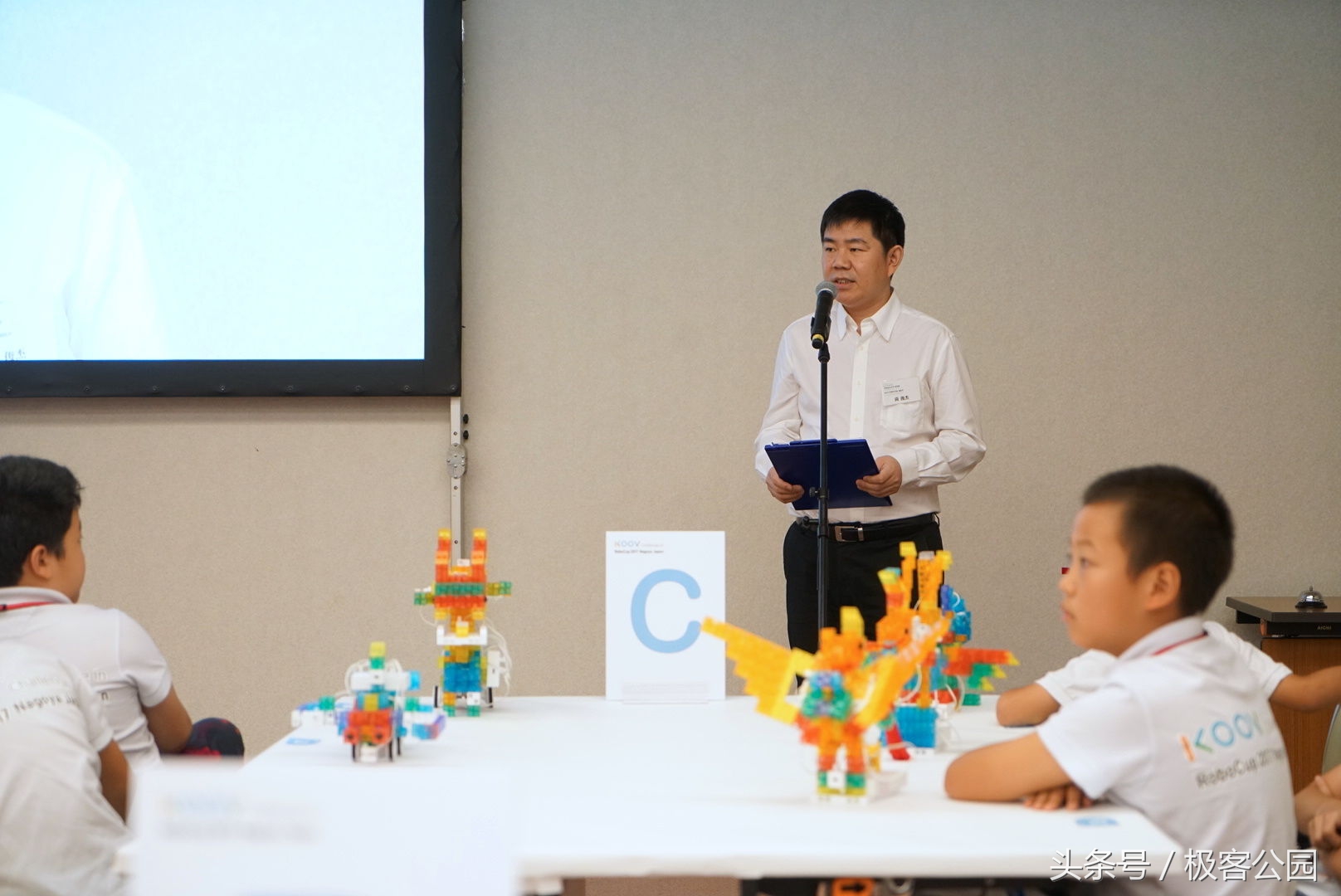 索尼机器人比赛,索尼少儿编程机器人