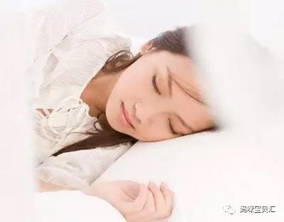 4个月大胎儿长在腹腔里停经、腹痛、不规则出血等等这些症状可能是“宫外孕”先兆