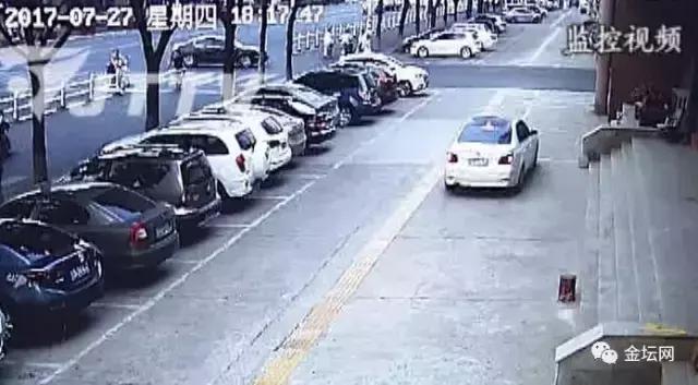 刑侦大队破获一起盗窃车内财物案,速破盗窃案件简报