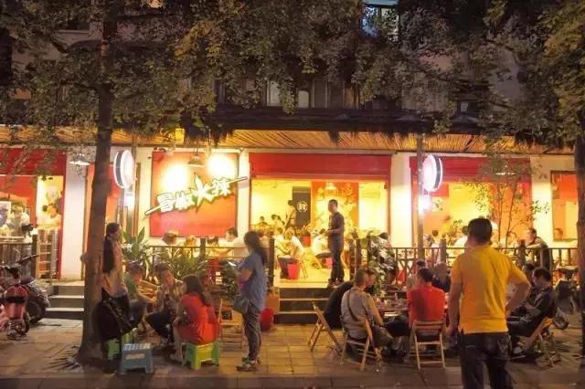 成都爆辣串串,成都冒椒火辣有几个店