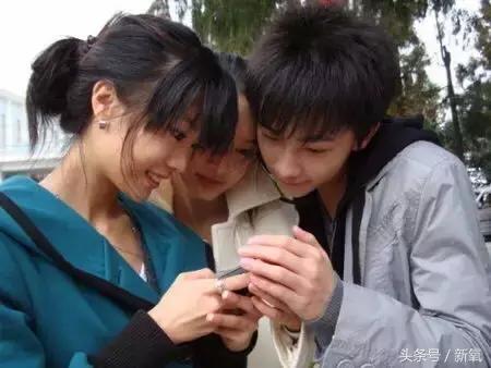 和杨洋在一起过的女明星,演员杨洋用的是哪个化妆品