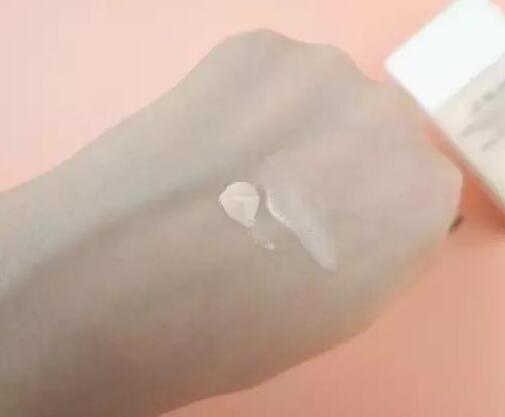 隔离和妆前乳对比,隔离和妆前乳科普