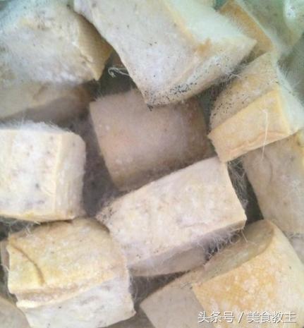 自制红油凉拌菜料,红油腐乳制作视频