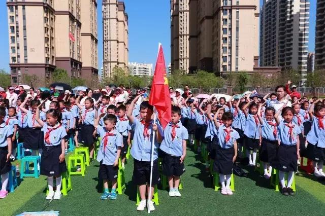 西安小学校服定制各学校校服,西安各大小学校服