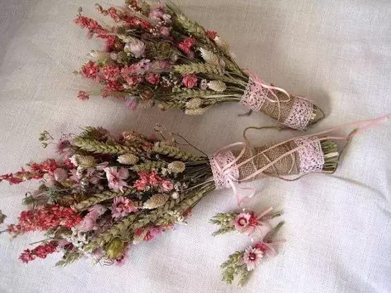 娈嬫灊璐ュ彾鎻掕姳,娈嬫灊璐ヨ姳