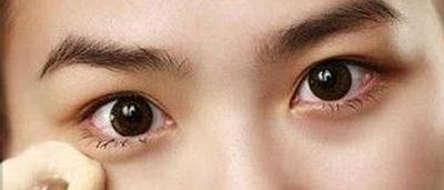 好看眼妆教程日常化妆,眼妆教程日常化妆图片