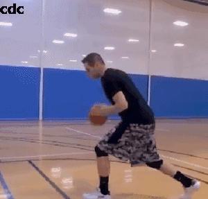 射手不会上篮,射手如何突破投篮