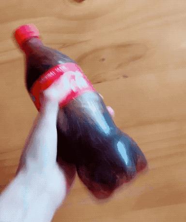 惊不惊喜!意不意外!大头朝下就能自己结冰的可乐你肯定没见过