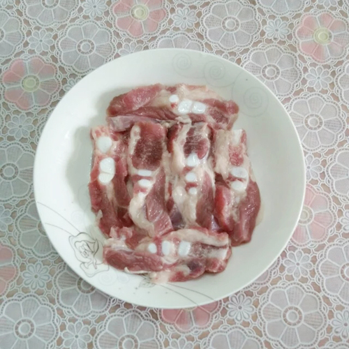 银耳桃胶花胶汤的功效,花胶桃胶莲子汤